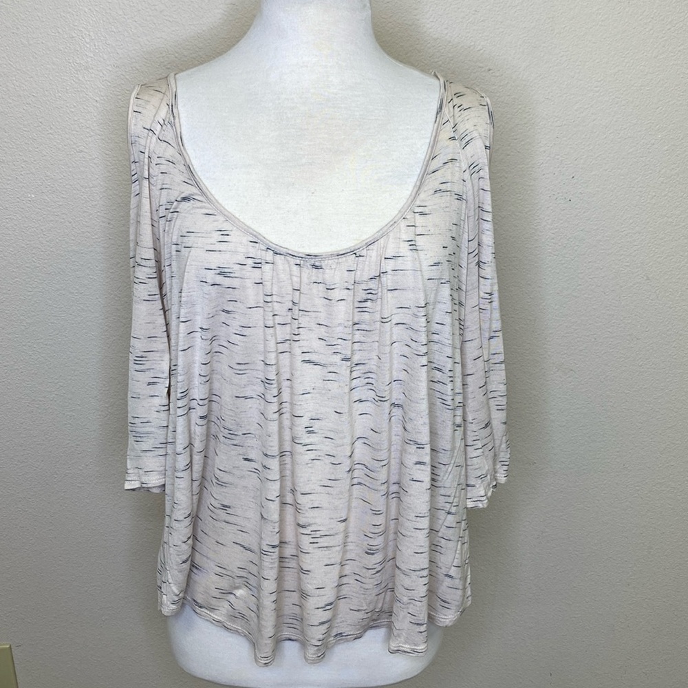 H.I.P. Cold Shoulder Top Women's XL